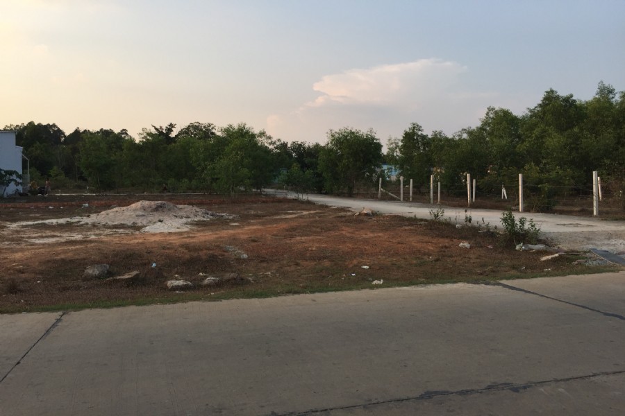 Bán nền lô góc 202,6m2 mặt tiền Cây Thông Trong, đã có thổ cư 1